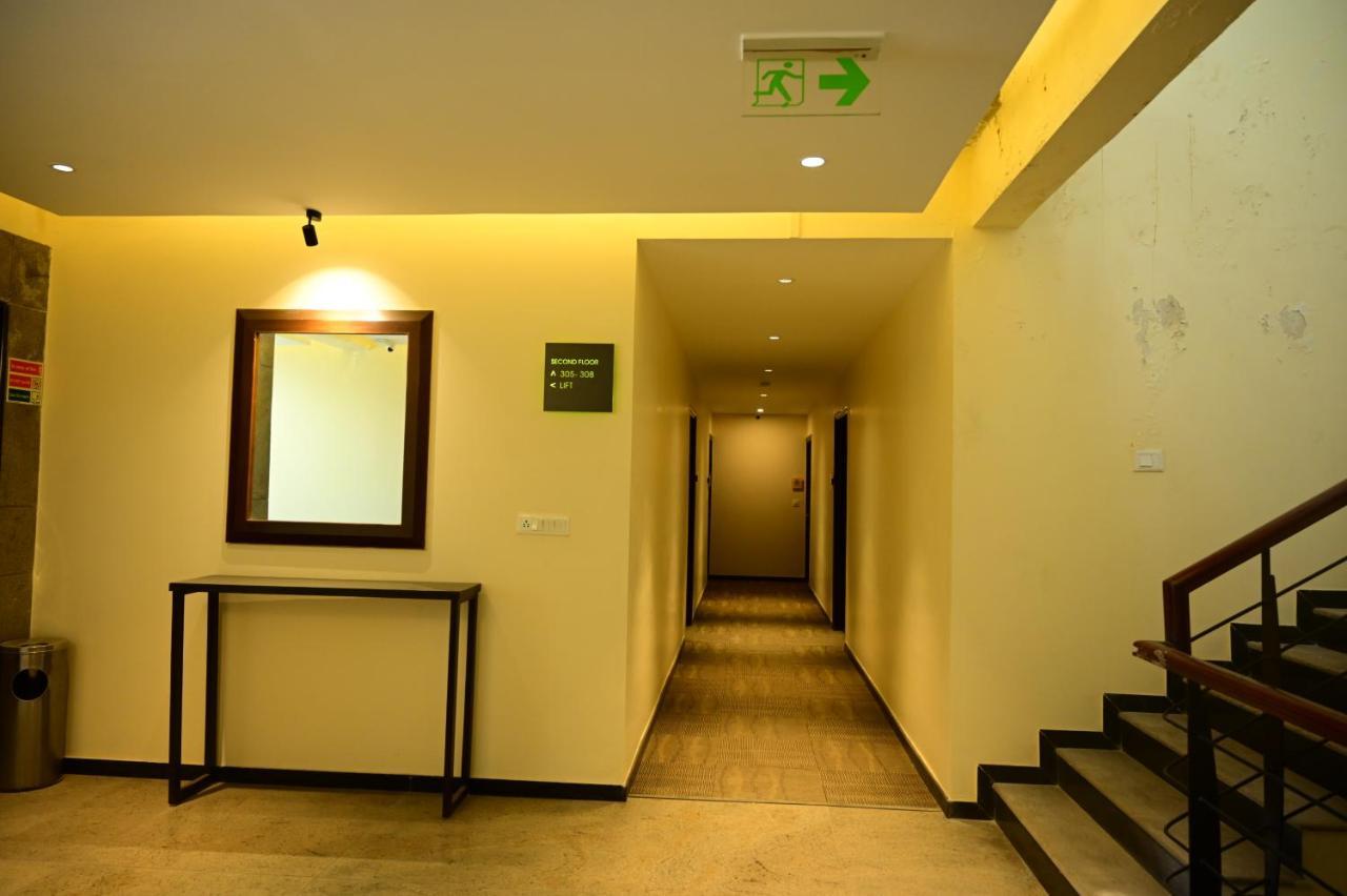Hotel Sterling Keys By Tgi Bangalore Exterior foto